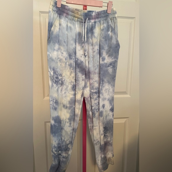 Young Fabulous & Broke Jogger - Picture 3 of 4